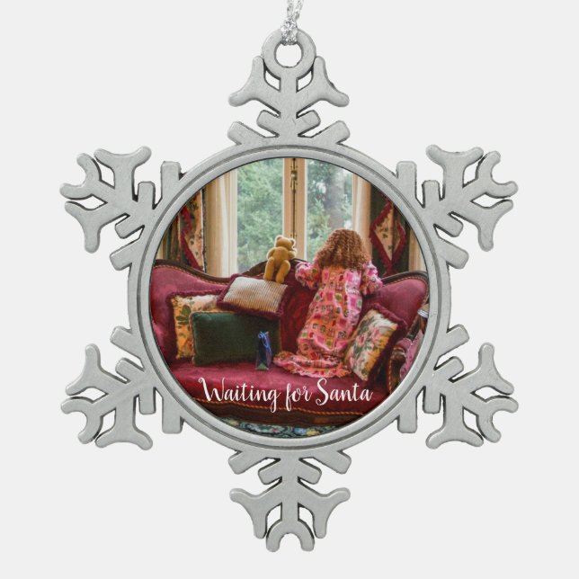 Wartete Sankt ~ Schneeflocke-gerahmte Verzierung Schneeflocken Zinn-Ornament (Vorderseite)