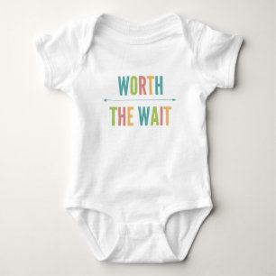 Wartezeit - Adoption - Modernes - Neues Baby Baby Strampler