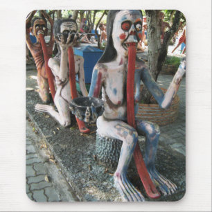 Warum die lange ONG? ... 3 Thai Ghouls Mousepad