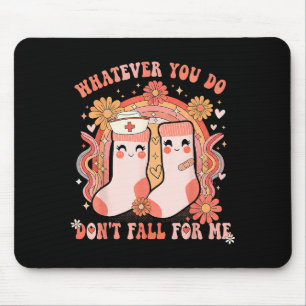 Was auch immer du tust, verliebe dich nicht in mic mousepad