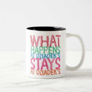 Was bei Dziadeks geschieht, bleibe bei Dziadeks Zweifarbige Tasse