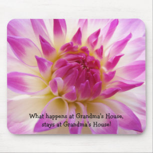 Was bei Omas Haus passiert, bleibt Mousepad