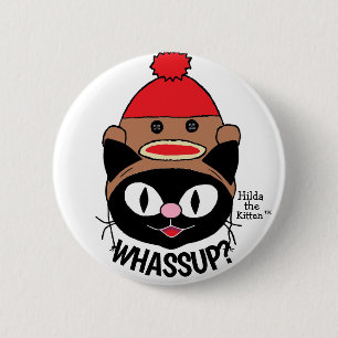 WAS GIBTS? Cartoon-Katze mit Sockenaffen-Hut Humor Button