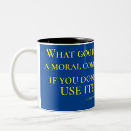 WAS GUT IST EINE MORALISCHE KOMPASS ZWEIFARBIGE TASSE
