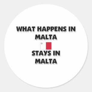 Was in MALTA geschieht, bleibe dort Runder Aufkleber