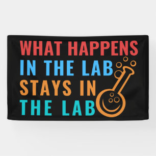 WAS PASSIERT IM LABRADOR BLEIBE IM LABRADOR - LABL BANNER