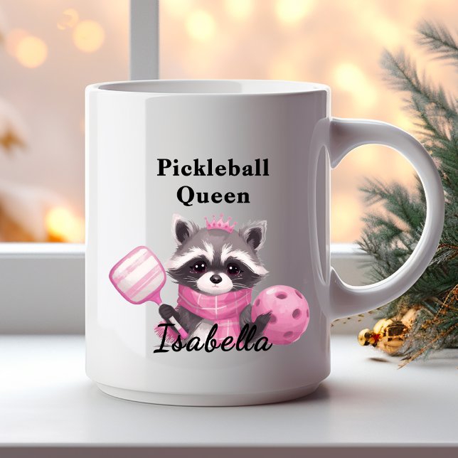 Waschbär Pink Pickleball Königin Tasse (Von Creator hochgeladen)