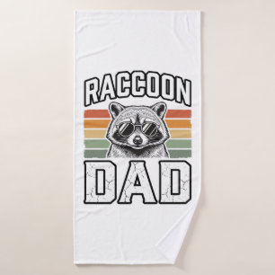Waschbär-Vater Vintage-Gravur Retro-Vector-Design_ Badehandtuch
