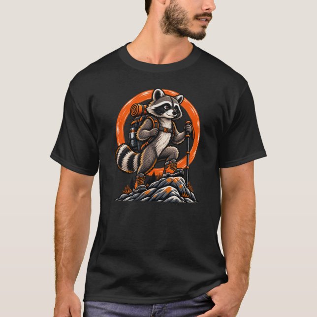 Waschbär-Wanderer – Wilde Pfade T-Shirt (Vorderseite)