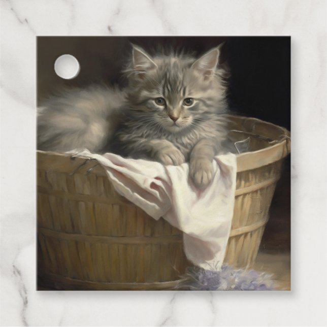 Wäscherei oder Spielzeit Gray Kitten Portrait Gesc Geschenkanhänger (Vorderseite)