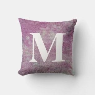 Wäscheständer-Design #4 mit Monogramm Kissen