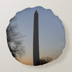 Washington Monument at Sunset Rundes Kissen