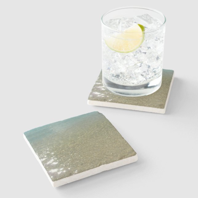 Wasser am Strand I Abstrakt Naturfotografie Steinuntersetzer (Seitenansicht)