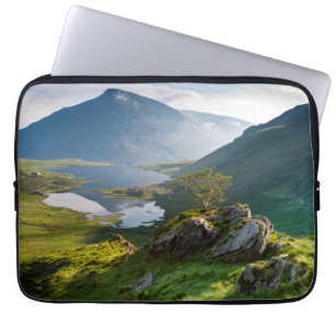 Wasser Pen yr Ole Wen Lake Idwal Snowdonia Park Laptopschutzhülle