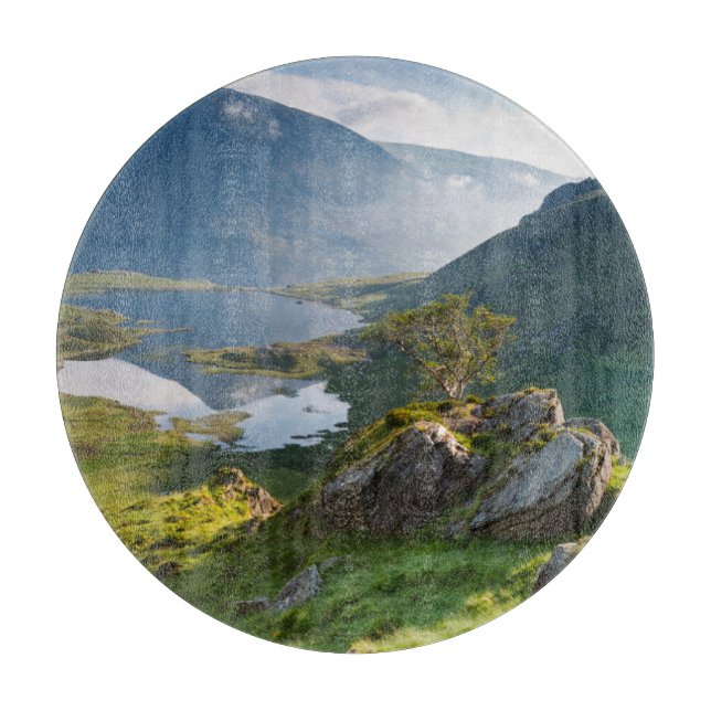 Wasser | Pen yr Ole Wen Lake Idwal Snowdonia Park Schneidebrett (Vorderseite)