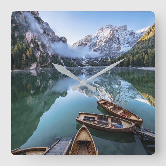 Wasser | Pragser Wildsee Dolomites Italien Quadratische Wanduhr (Vorderseite)