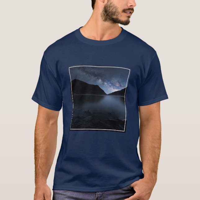Wasser | See in der Nacht T-Shirt (Vorderseite)