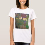 Wasserburg, Gustav Klimt T-Shirt<br><div class="desc">Gustav Klimt (14. Juli 1862 - 6. Februar 1918) war ein österreichischer symbolischer Maler und einer der prominentesten Mitglieder der Wiener Sezessionsbewegung. Klimt ist bekannt für seine Gemälde, Wandgemälde, Skizzen und andere Kunstobjekte. Neben seinen figurativen Werken, die Allegorien und Portraits enthalten, malte er Landschaften. Unter den Künstlern der Wiener Sezession...</div>