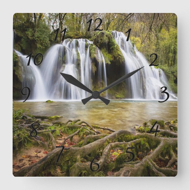Wasserfall Foto Quadratische Wanduhr (Vorderseite)