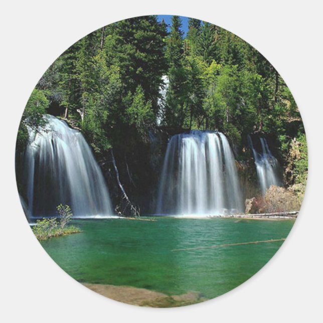 Wasserfall-Garten Runder Aufkleber (Vorderseite)