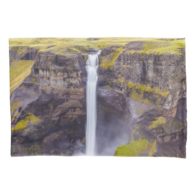 Wasserfall Haifoss, Island Kissenbezug (Vorderseite)
