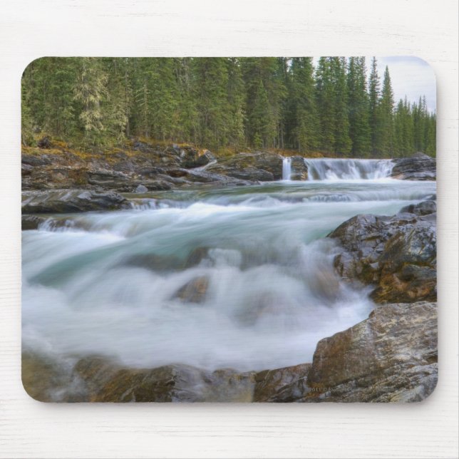 Wasserfall im Schaf-Fluss in Rocky Mountains Mousepad (Vorne)