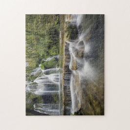 Wasserfall im Wald
