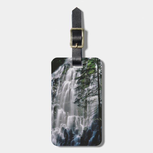 Wasserfall im Wald, Oregon Gepäckanhänger (Vorderseite vertikal)