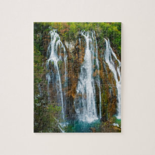 Wasserfall in erhöhter Ansicht, Kroatien