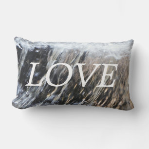 Wasserfall-Inspirationskissen lOVE Lendenkissen
