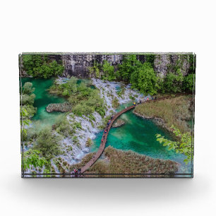 Wasserfall Kaskade im Park der Plitvicer Seen Fotoblock