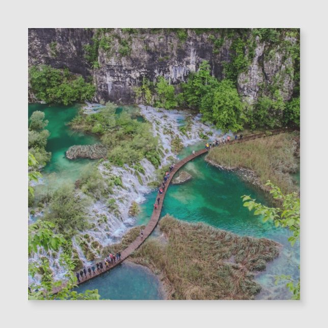 Wasserfall Kaskade im Park der Plitvicer Seen Magnetkarte (Vorderseite)