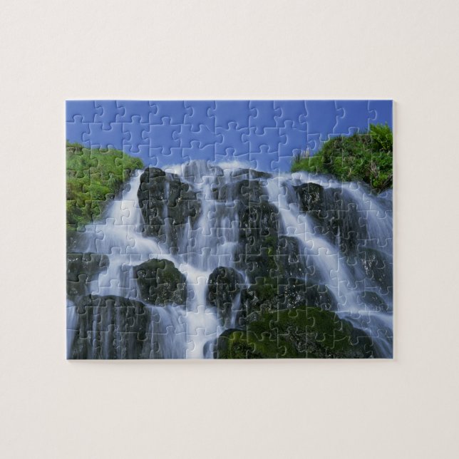 Wasserfall, Portree, Insel Skye, Highlands, (Horizontal)
