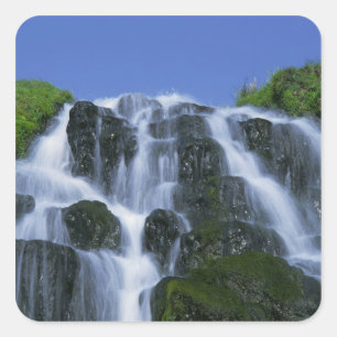 Wasserfall, Portree, Insel Skye, Highlands, Quadratischer Aufkleber