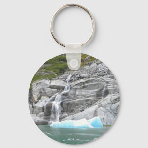 Wasserfall und Eisberg Alaska innerhalb des Schlüsselanhänger