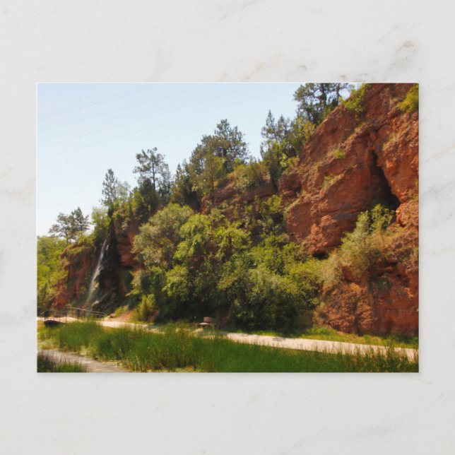 Wasserfall und Pfad, Heiße Quellen, Süddakota Postkarte (Vorderseite)