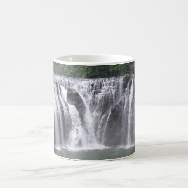 Wasserfall Weißer Kaffeebecher Kaffeetasse (Mittel)