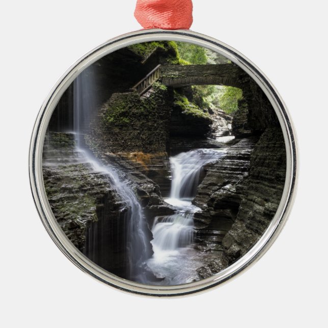 Wasserfälle an Watkins Schlucht, NY Silbernes Ornament (Vorne)