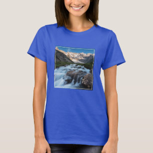 Wasserfälle   Aviolo Lake, Italien T-Shirt