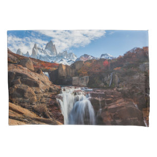 Wasserfälle Fitz Roy Mountain, Argentinien Kissenbezug