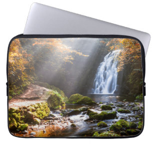 Wasserfälle   Gleno, Nordirland Laptopschutzhülle