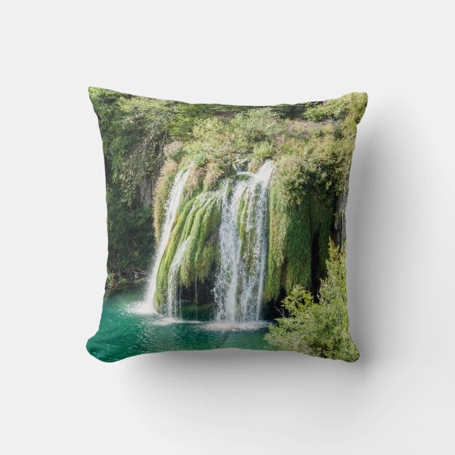 Wasserfälle im Nationalpark Plitvice - Kroatien Kissen (Vorderseite)
