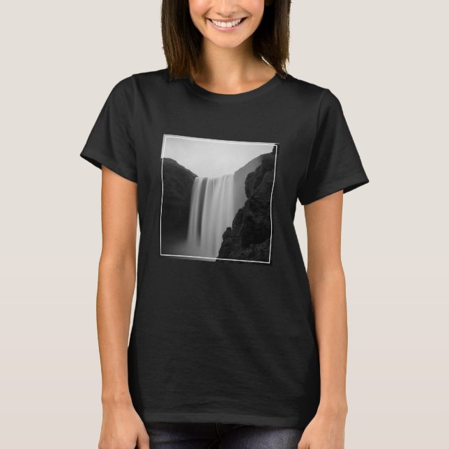 Wasserfälle | Wasserfall Skogafoss, Island T-Shirt (Vorderseite)