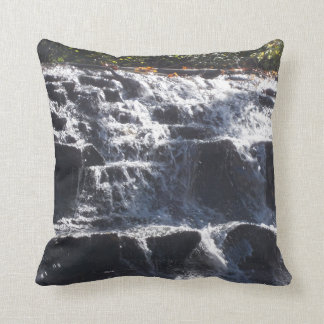 Wasserfallkissen Kissen