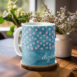 Wasserfarbe Messy Polka Dots - blau und rosa Kaffeetasse<br><div class="desc">Ein weiches Muster mit einem fast abstrakten Design. Ein trendiges Design mit Schmuckfarben und Eleganz. Elemente können leichter angepasst werden, wenn Sie zuerst alle Foto und Texte ersetzen. Wenn Ihre Kunst noch angepasst werden muss, klicken Sie auf die Schaltfläche Diese anpassen. Das bringt Sie zu einem Designbereich, wo Sie Dinge...</div>