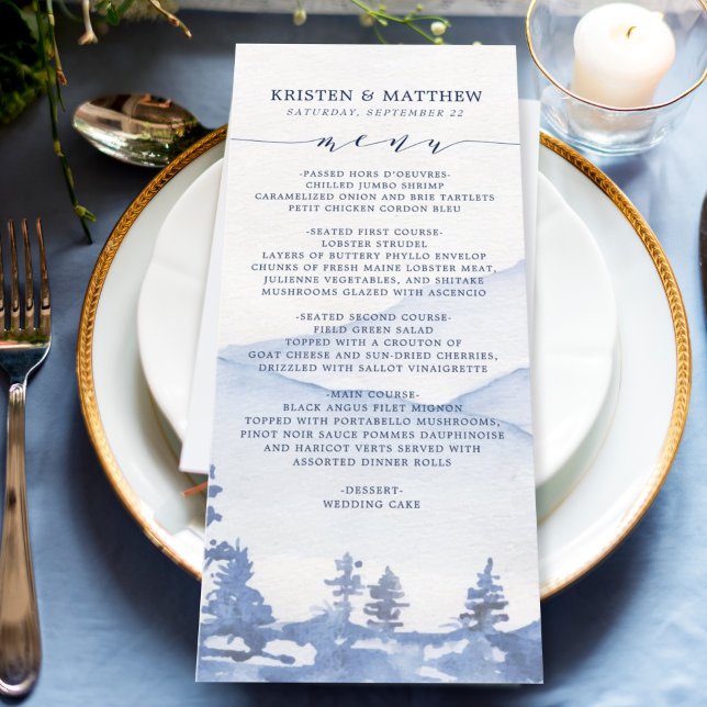 Wasserfarbe Rustikale Hochzeit Menükarte (Each menu showcases a delicate watercolor design, reflecting the cool hues of a mountain landscape.)