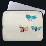 Wasserfarbe Vintage Schmetterlinge. Odilon Redon Laptopschutzhülle<br><div class="desc">Aquarellblauer Vintager Schmetterling von Odilon Redon.</div>