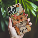 Wasserfarben Foxy Floral Friends Personalisierter  iPhone 16 Pro Max Hülle<br><div class="desc">Watercolor Foxy Floral Friends Personalisiert Name iPhone 16 Pro Max Case zeigt ein trendiges,  modernes Aquarellbild eines Fuchs,  der eine Blumenkrone mit einem Vogel auf ihrem Kopf trägt. Personalisieren Sie Ihre Daten mit Ihrem Namen unten. Erstellt von Evco Studio www.zazzle.com/store/evcostudio</div>