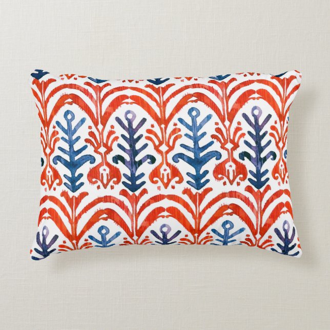 Wasserfarben-Ikat-Muster. Dekorflora Dekokissen (Vorderseite)