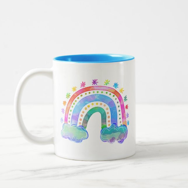 Wasserfarben-Regenbogen-Wolken und -Sterne Zweifarbige Tasse (Links)